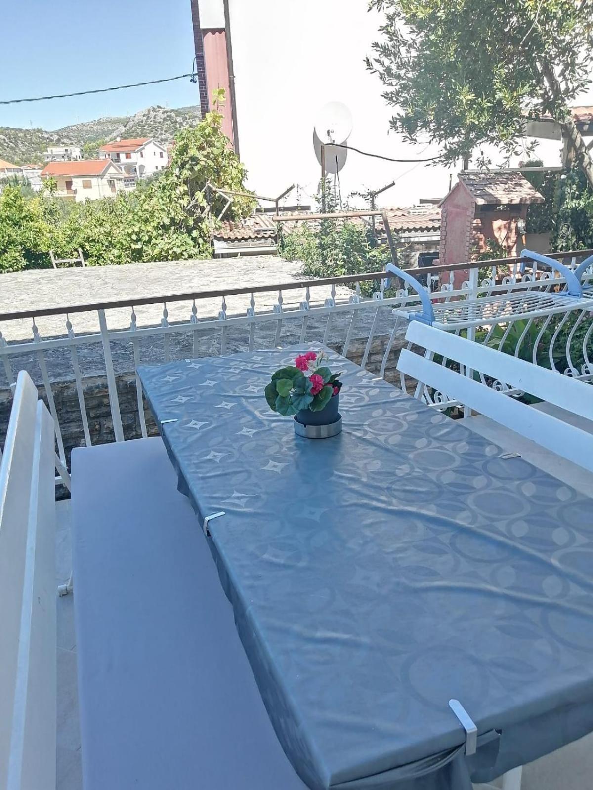 Apartments Kursan Seget Vranjica Exteriér fotografie