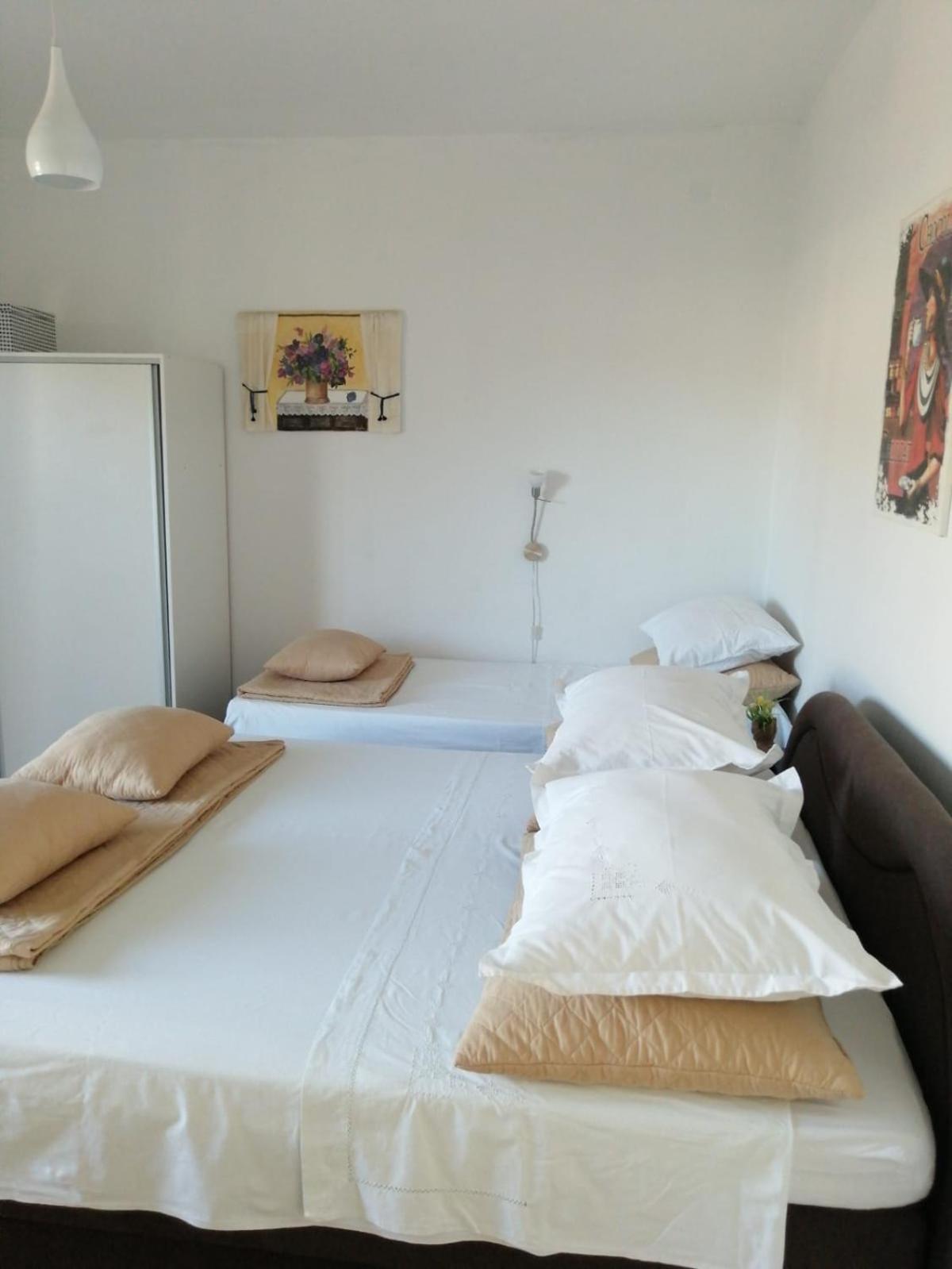 Apartments Kursan Seget Vranjica Exteriér fotografie