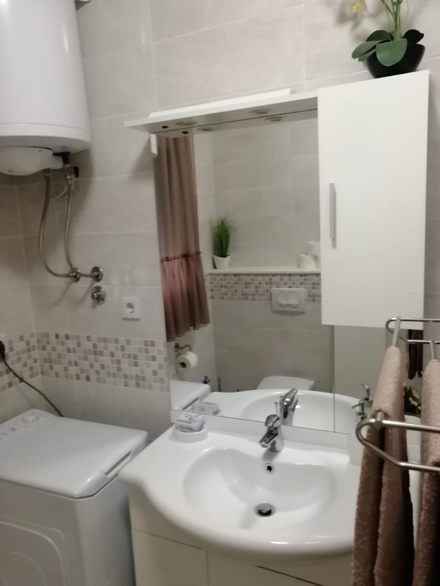 Apartments Kursan Seget Vranjica Exteriér fotografie